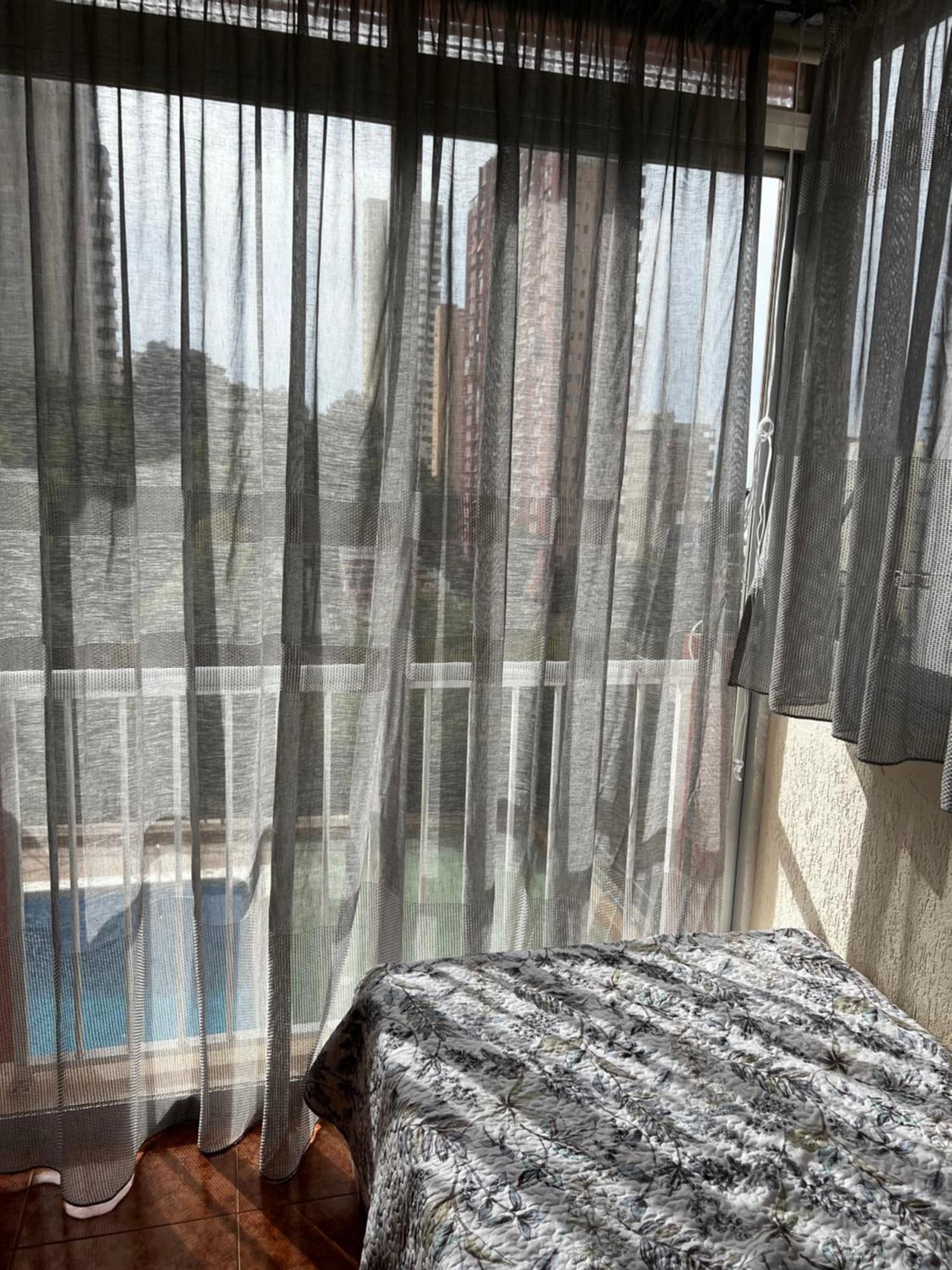 2 Bedroom Levante Beach Benidorm Exteriör bild